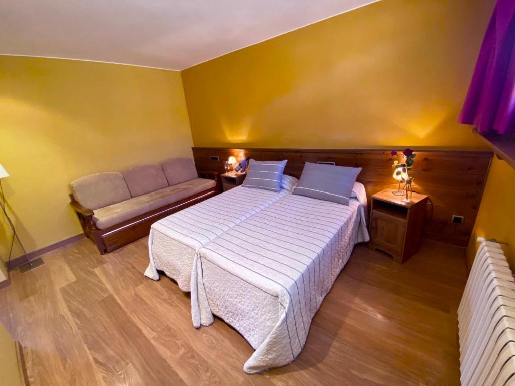 Campalans Hotel Rural Bungalows Mobilhomes Borredá Eksteriør bilde